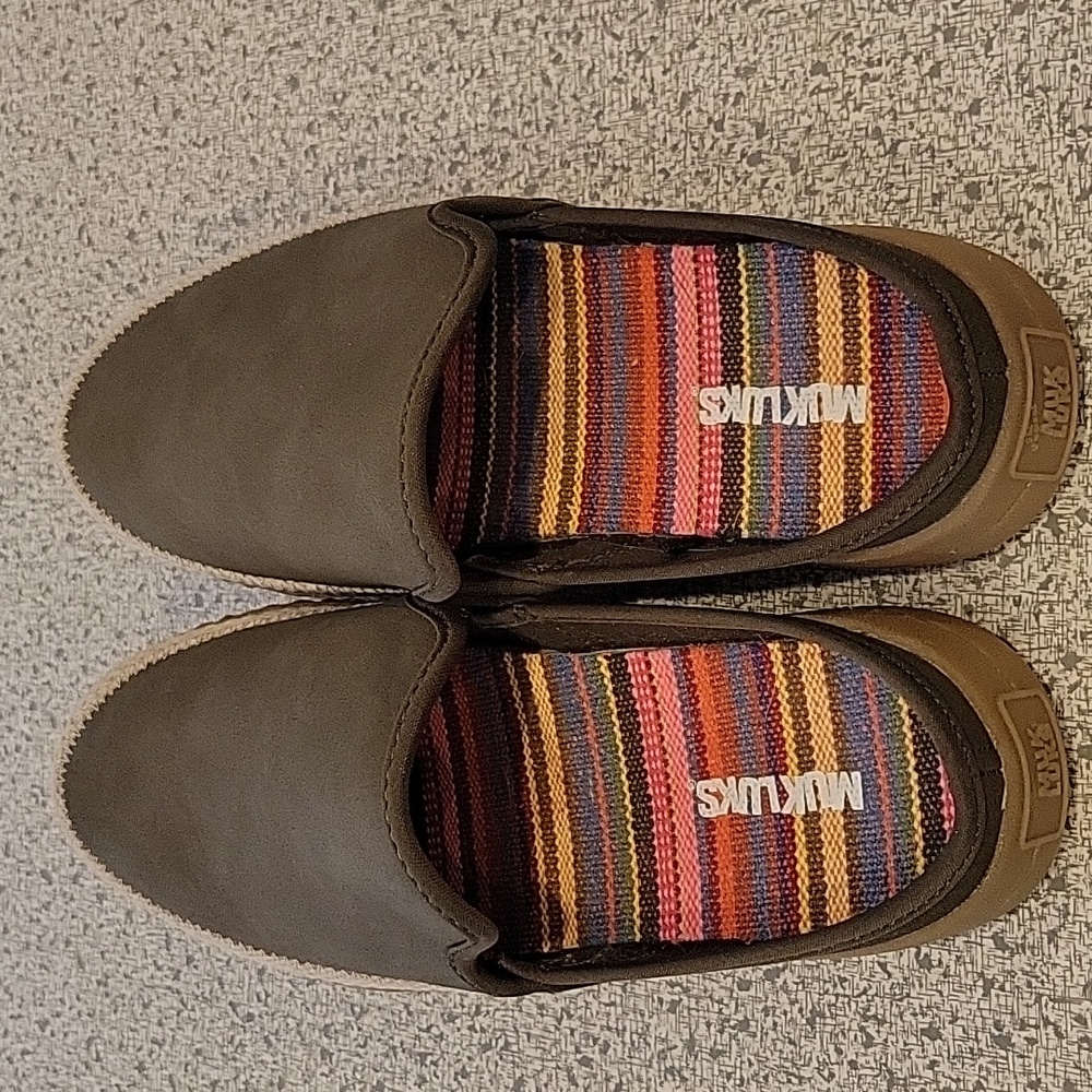 MUK LUKS slip on shoes